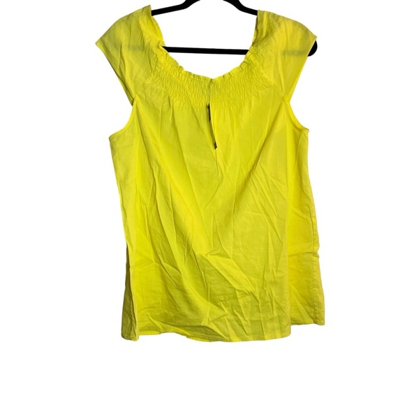 NWT Theory Womens Jennias Butter Yellow Smocked Linen Blend Sleeveless Top Large - Picture 1 of 10
